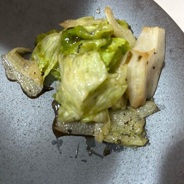 胡麻たっぷりのレタス塩昆布あえ